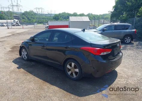 2013 Hyundai Elantra Gls z USA, uszkodzony, nr VIN KMHDH4AEXDU530711